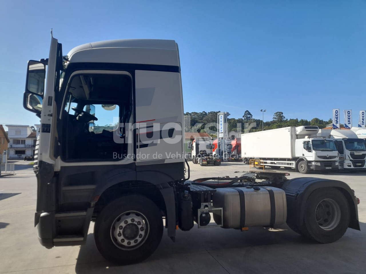 MERCEDES ACTROS 1848F - Tahač: obrázek 5 MERCEDES ACTROS 1848F - Tahač: obrázek 5
