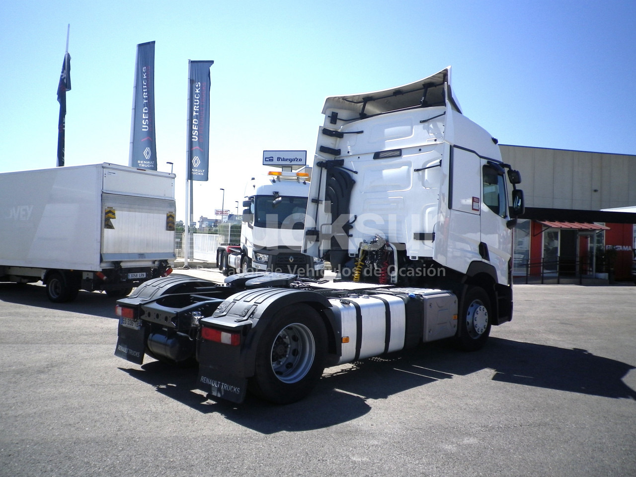 RENAULT T480 SLEEPER CAB - Tahač: obrázek 4 RENAULT T480 SLEEPER CAB - Tahač: obrázek 4