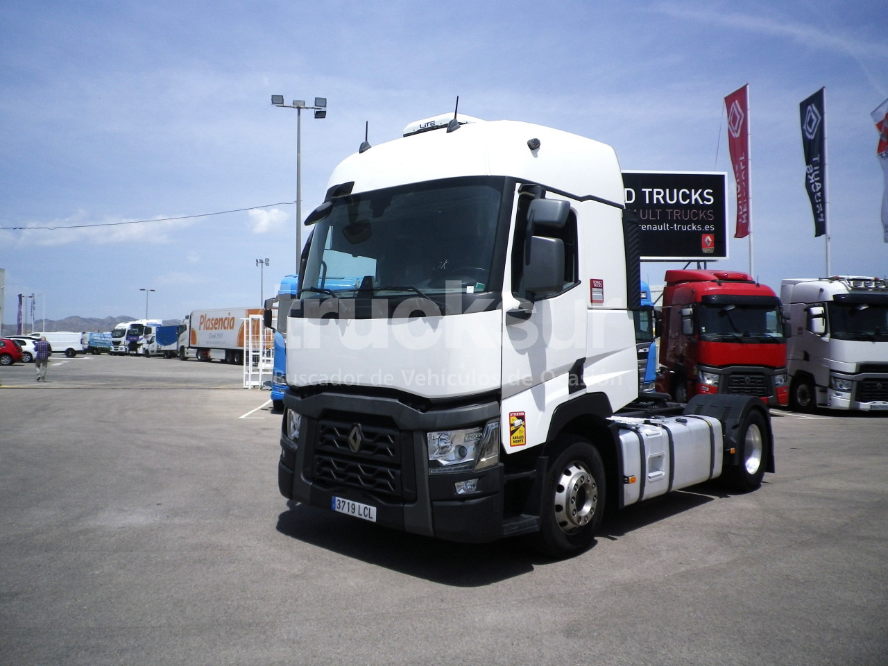 RENAULT T480 SLEEPER CAB - Tahač: obrázek 2 RENAULT T480 SLEEPER CAB - Tahač: obrázek 2