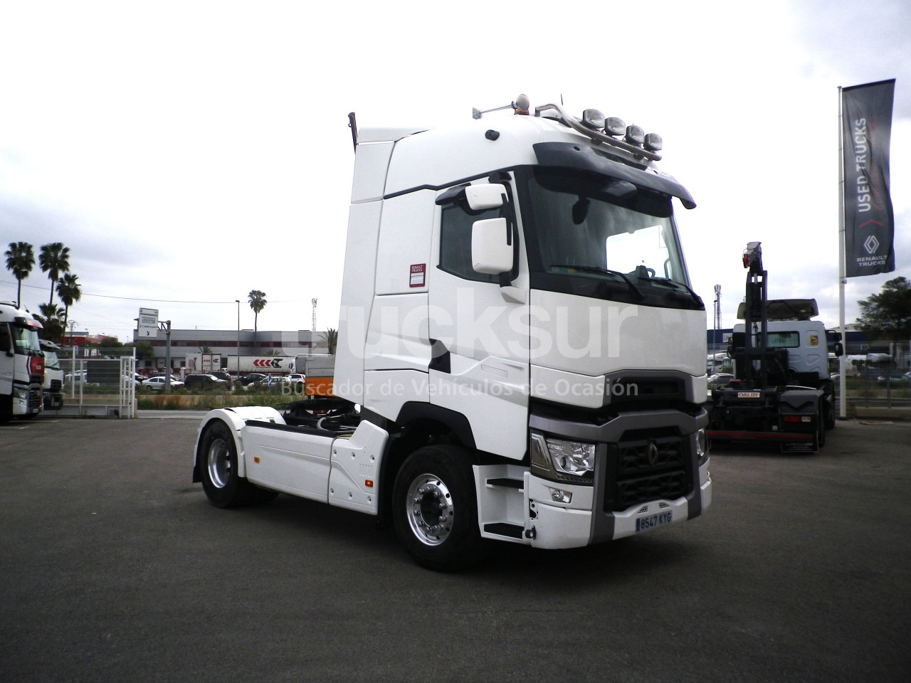 RENAULT T520 HIGH SLEEPER CAB - Tahač: obrázek 2 RENAULT T520 HIGH SLEEPER CAB - Tahač: obrázek 2
