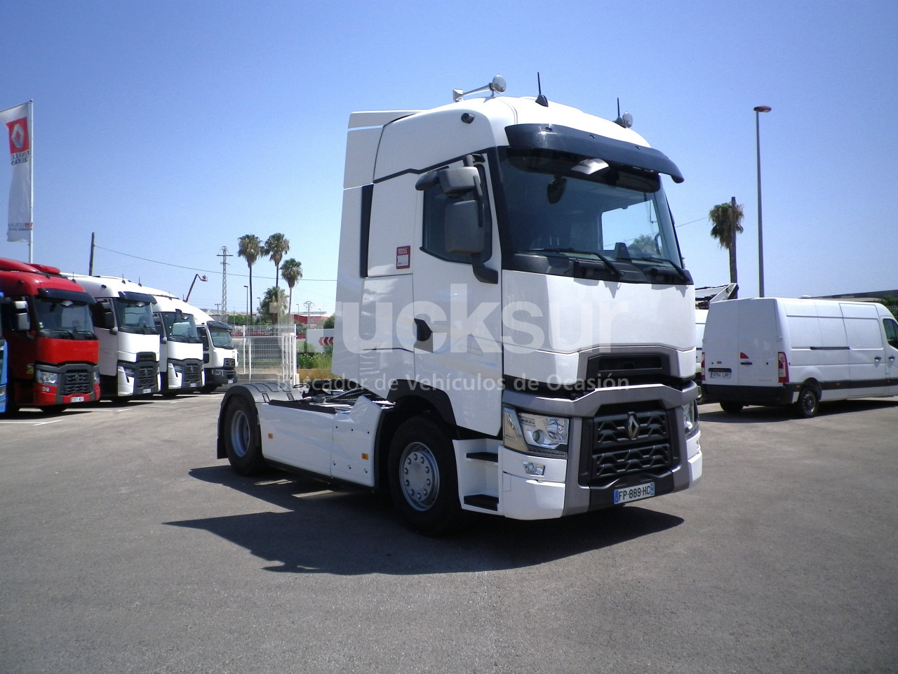 RENAULT T520 HIGH SLEEPER CAB - Tahač: obrázek 2 RENAULT T520 HIGH SLEEPER CAB - Tahač: obrázek 2