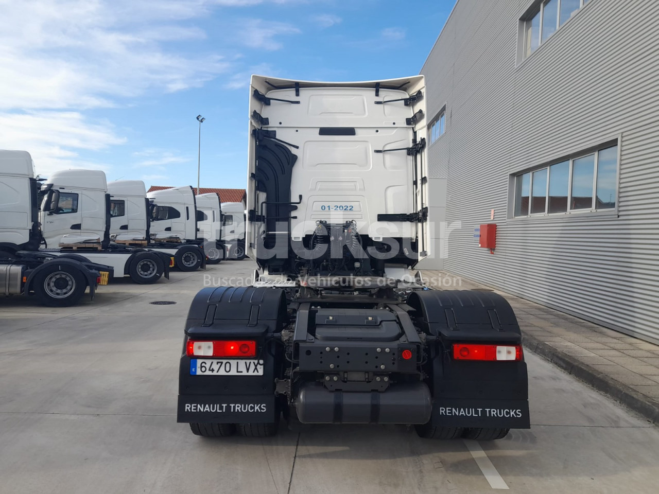 RENAULT T520 HIGH SLEEPER CAB - Tahač: obrázek 5 RENAULT T520 HIGH SLEEPER CAB - Tahač: obrázek 5
