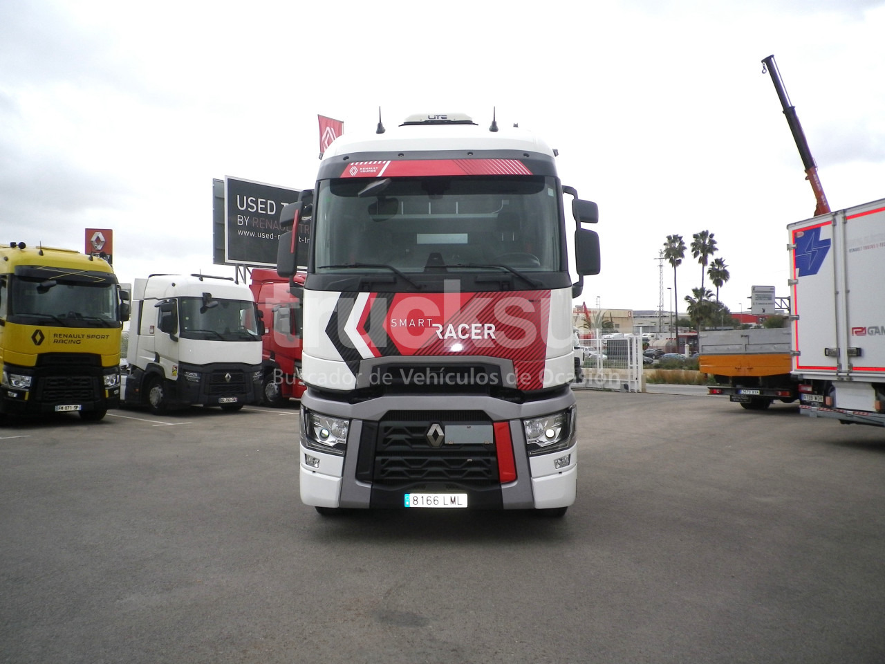 RENAULT T520 HIGH SLEEPER CAB - Tahač: obrázek 4 RENAULT T520 HIGH SLEEPER CAB - Tahač: obrázek 4