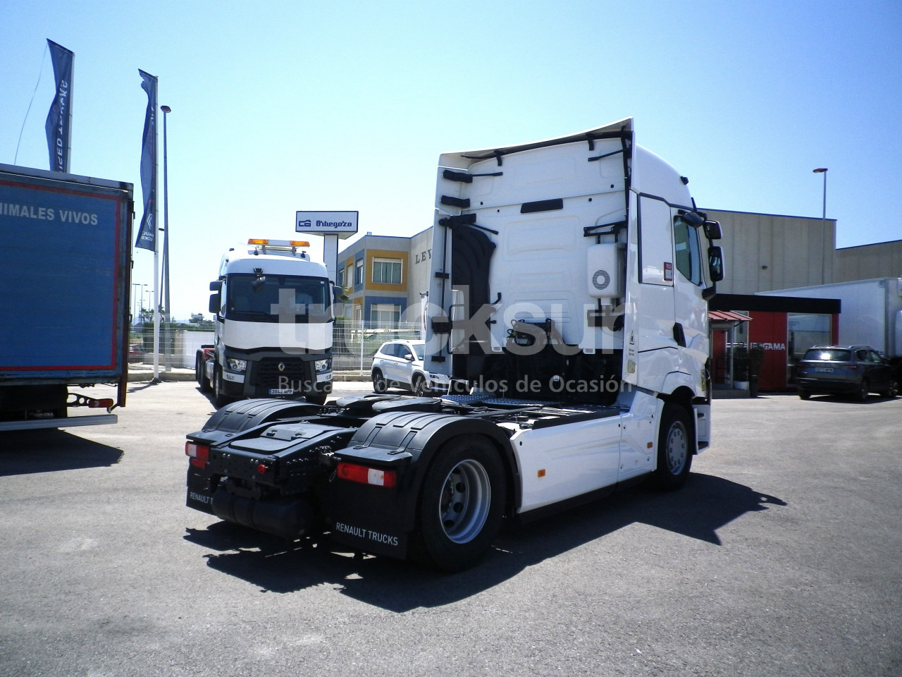 RENAULT T520 HIGH SLEEPER CAB - Tahač: obrázek 5 RENAULT T520 HIGH SLEEPER CAB - Tahač: obrázek 5