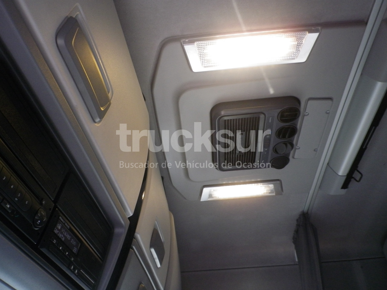Tahač RENAULT T520 HIGH SLEEPER CAB: obrázek 10