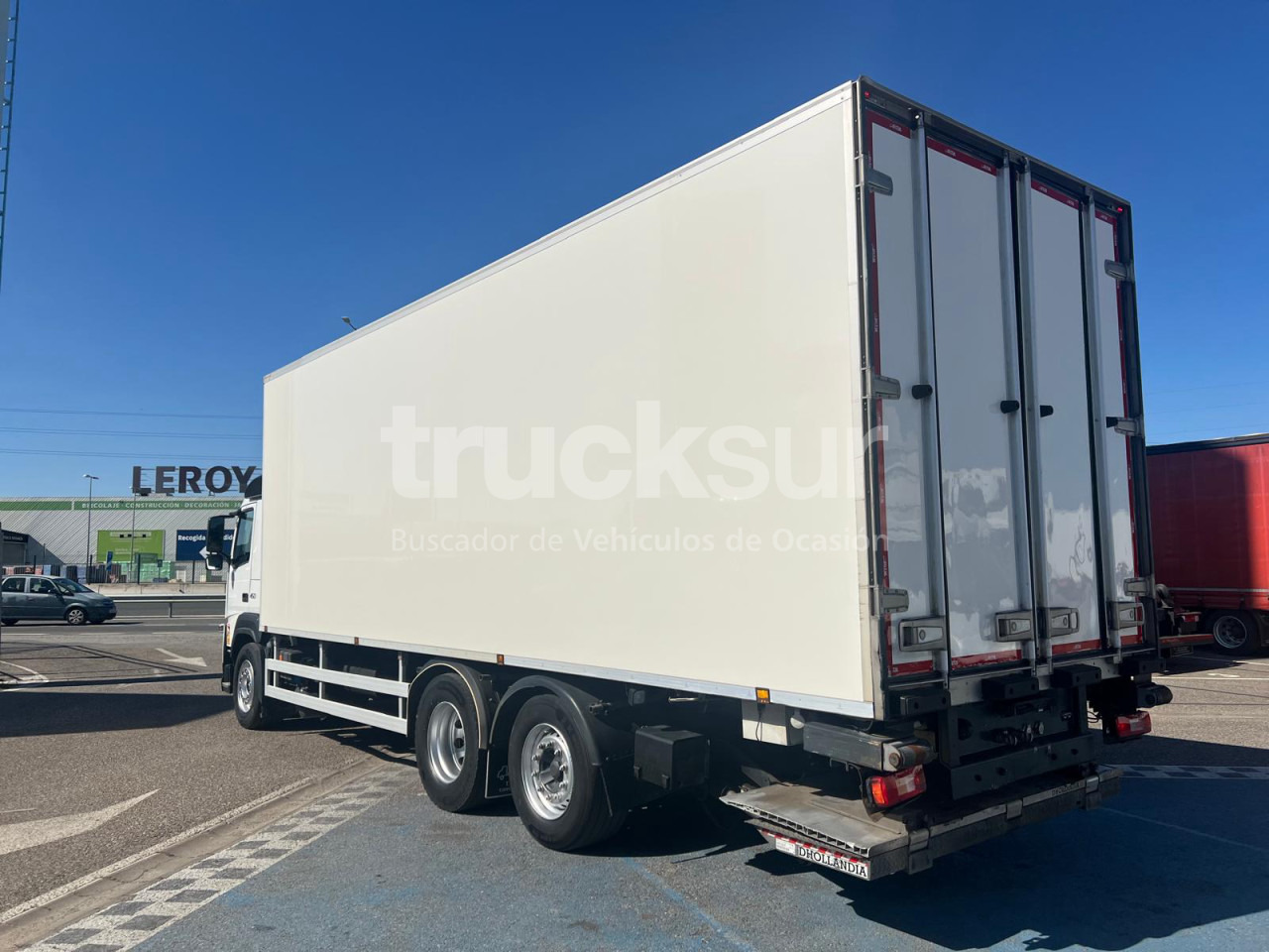 VOLVO FM450 ejes 6x2*4 - Chladírenský nákladní automobil: obrázek 4 VOLVO FM450 ejes 6x2*4 - Chladírenský nákladní automobil: obrázek 4