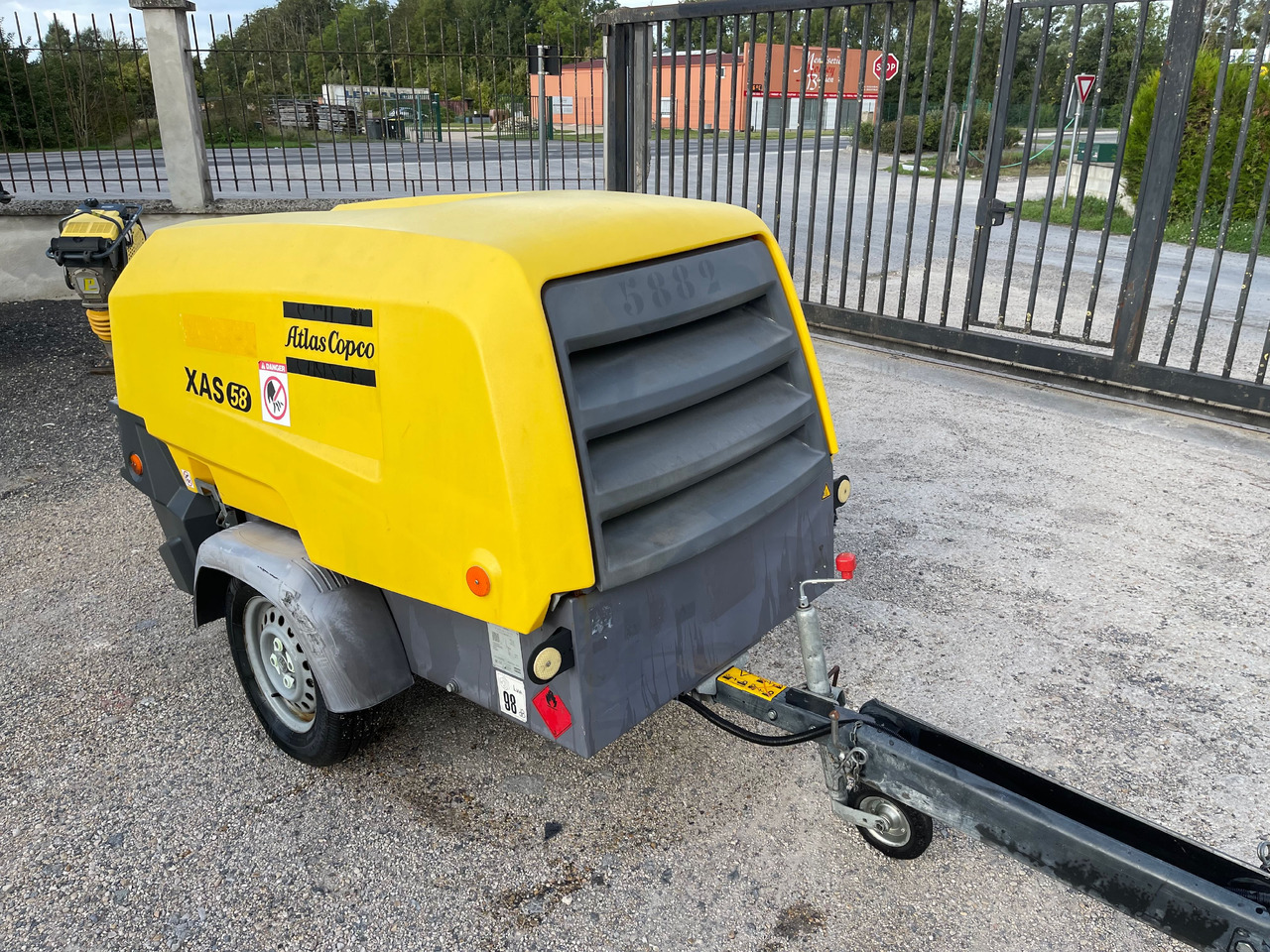 ATLAS COPCO XAS58 - Mobilní kompresor: obrázek 3 ATLAS COPCO XAS58 - Mobilní kompresor: obrázek 3