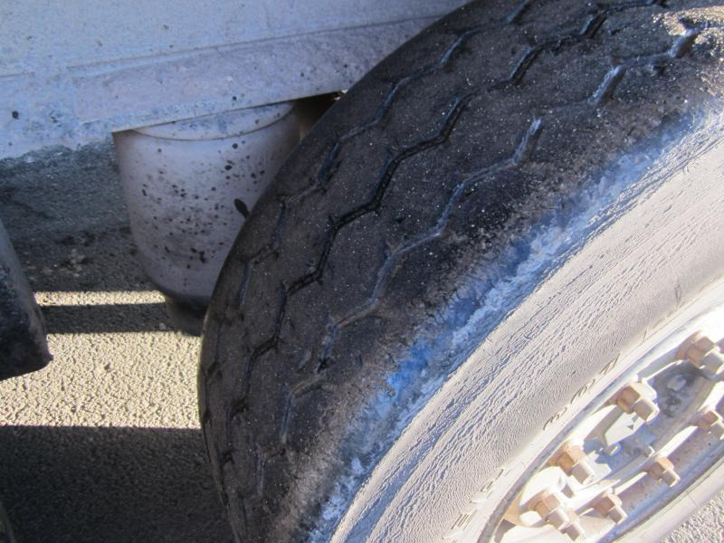 Benalu - Sklápěcí návěs: obrázek 4 Benalu - Sklápěcí návěs: obrázek 4