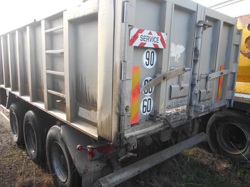 Sklápěcí návěs Benalu: obrázek 7 Sklápěcí návěs Benalu: obrázek 7