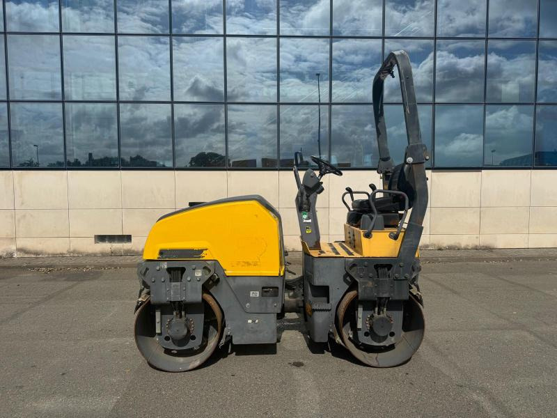 Dynapac CC1200 - Silniční válec: obrázek 1 Dynapac CC1200 - Silniční válec: obrázek 1