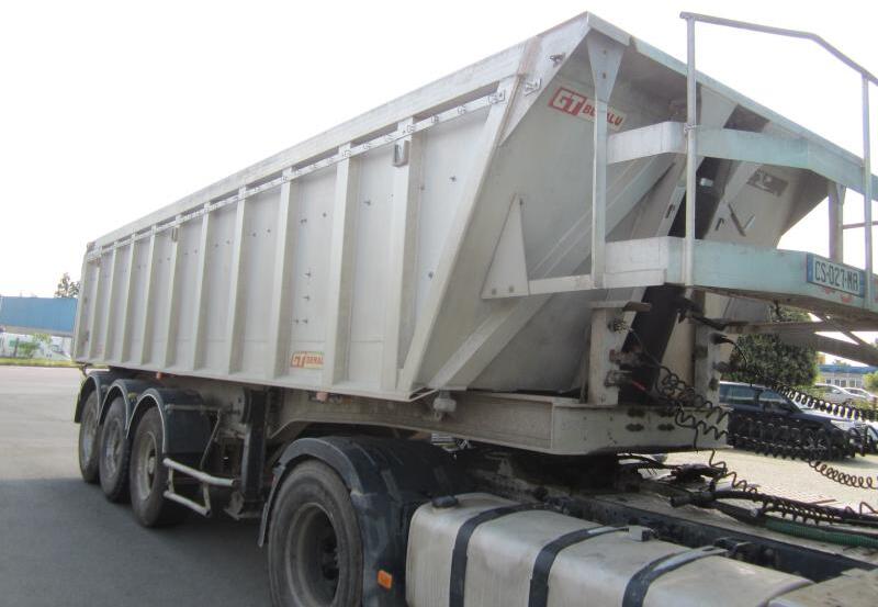 GT TRAILERS - Sklápěcí návěs: obrázek 2 GT TRAILERS - Sklápěcí návěs: obrázek 2