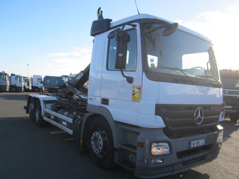 Mercedes Actros - Hákový nosič kontejnerů: obrázek 2 Mercedes Actros - Hákový nosič kontejnerů: obrázek 2