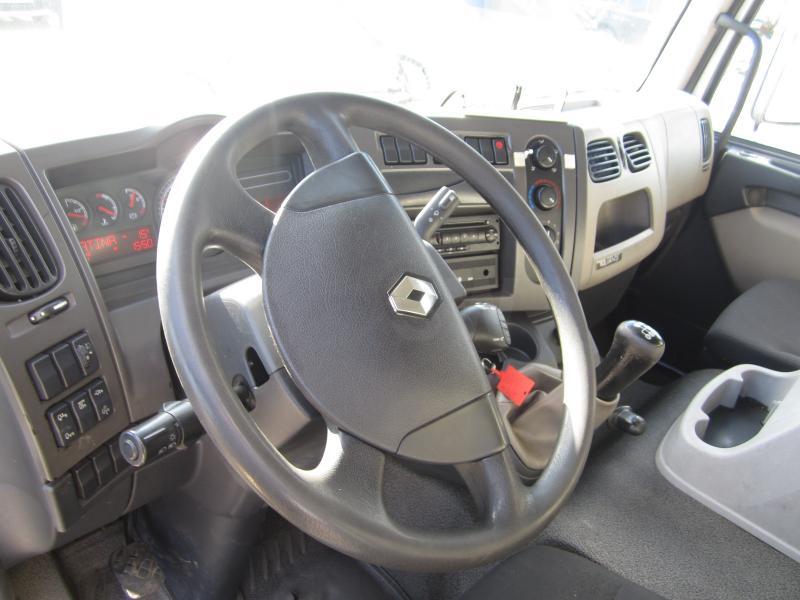 Renault Midlum 220.16 DXI - Skříňový nákladní auto: obrázek 5 Renault Midlum 220.16 DXI - Skříňový nákladní auto: obrázek 5