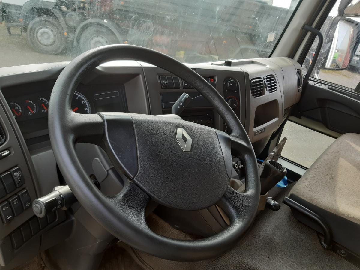 Chladírenský nákladní automobil Renault Midlum 220 DXI: obrázek 7