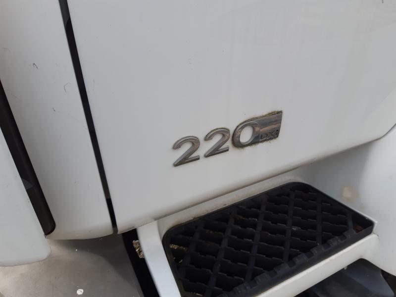 Renault Midlum 220 DXI - Chladírenský nákladní automobil: obrázek 2 Renault Midlum 220 DXI - Chladírenský nákladní automobil: obrázek 2