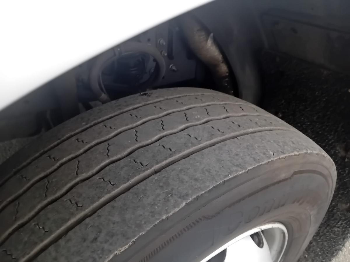 Renault Midlum 280 DXI - Vůz na odvoz odpadků: obrázek 5 Renault Midlum 280 DXI - Vůz na odvoz odpadků: obrázek 5