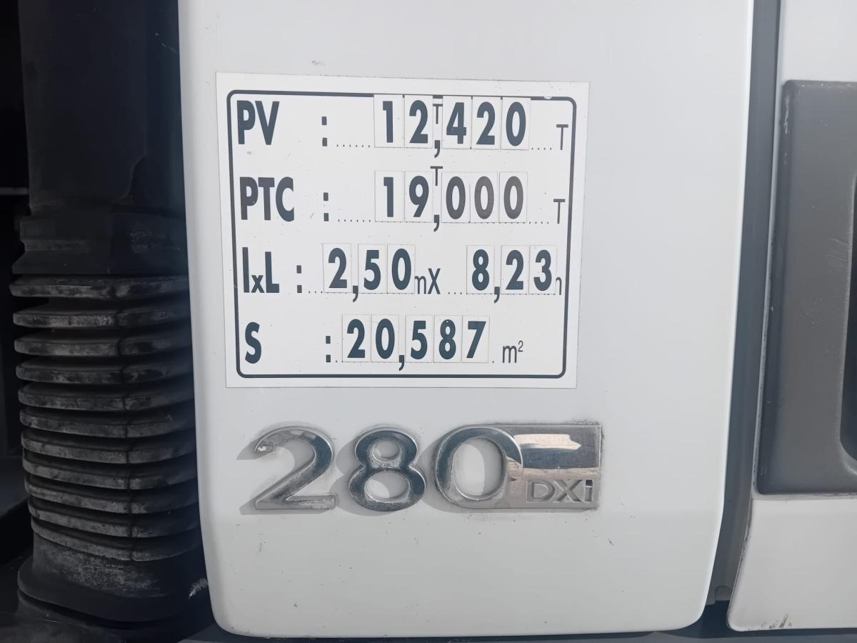 Renault Premium 280 DXI - Vůz na odvoz odpadků: obrázek 3 Renault Premium 280 DXI - Vůz na odvoz odpadků: obrázek 3