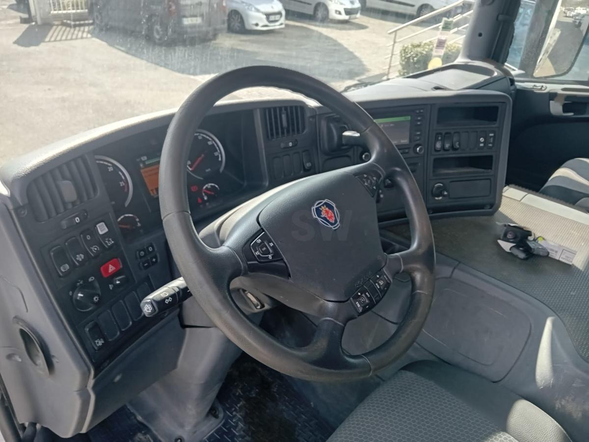 Scania P 410 - Hákový nosič kontejnerů: obrázek 3 Scania P 410 - Hákový nosič kontejnerů: obrázek 3