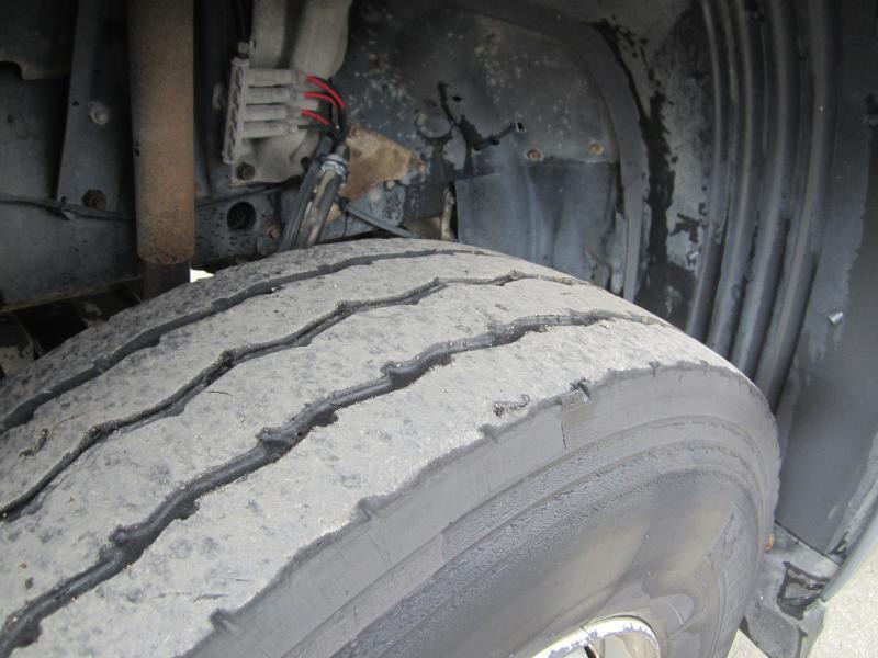 Scania R 420 - Hákový nosič kontejnerů: obrázek 3 Scania R 420 - Hákový nosič kontejnerů: obrázek 3