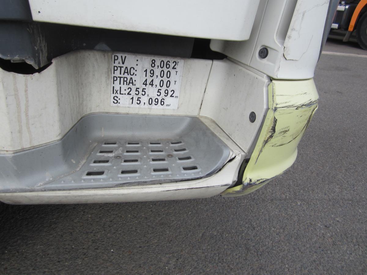 DAF XF 460 - Tahač: obrázek 4 DAF XF 460 - Tahač: obrázek 4