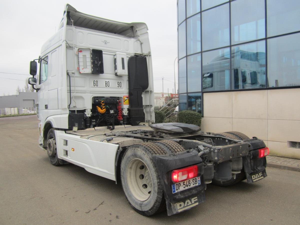 DAF XF105 460 - Tahač: obrázek 4 DAF XF105 460 - Tahač: obrázek 4
