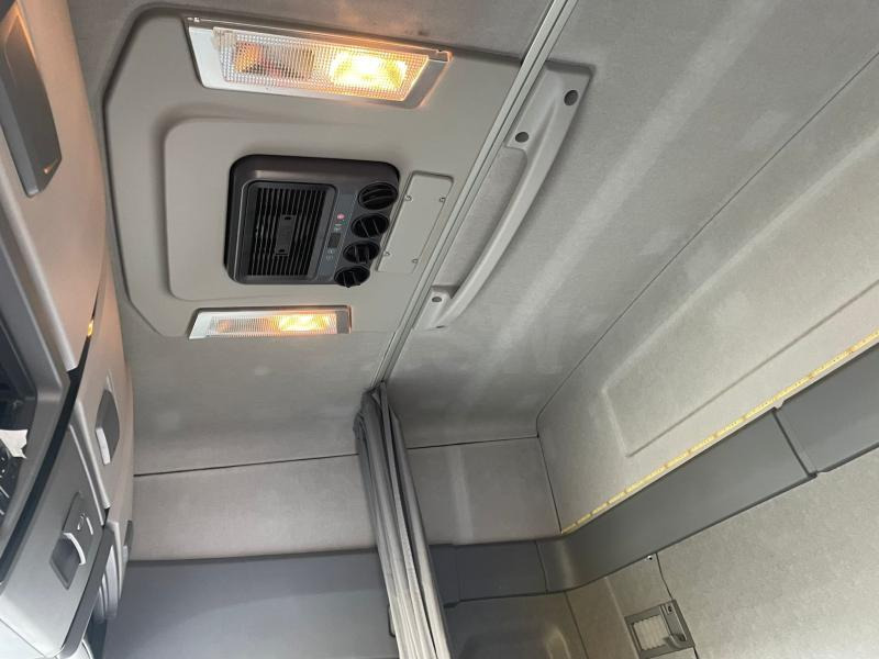 Renault Gamme T 460 - Tahač: obrázek 5 Renault Gamme T 460 - Tahač: obrázek 5