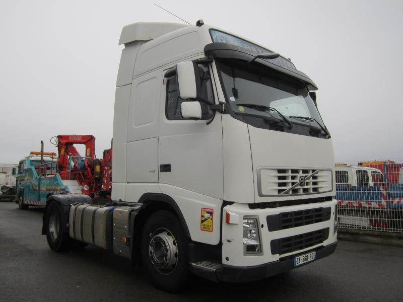 Volvo FH 440 - Tahač: obrázek 2 Volvo FH 440 - Tahač: obrázek 2