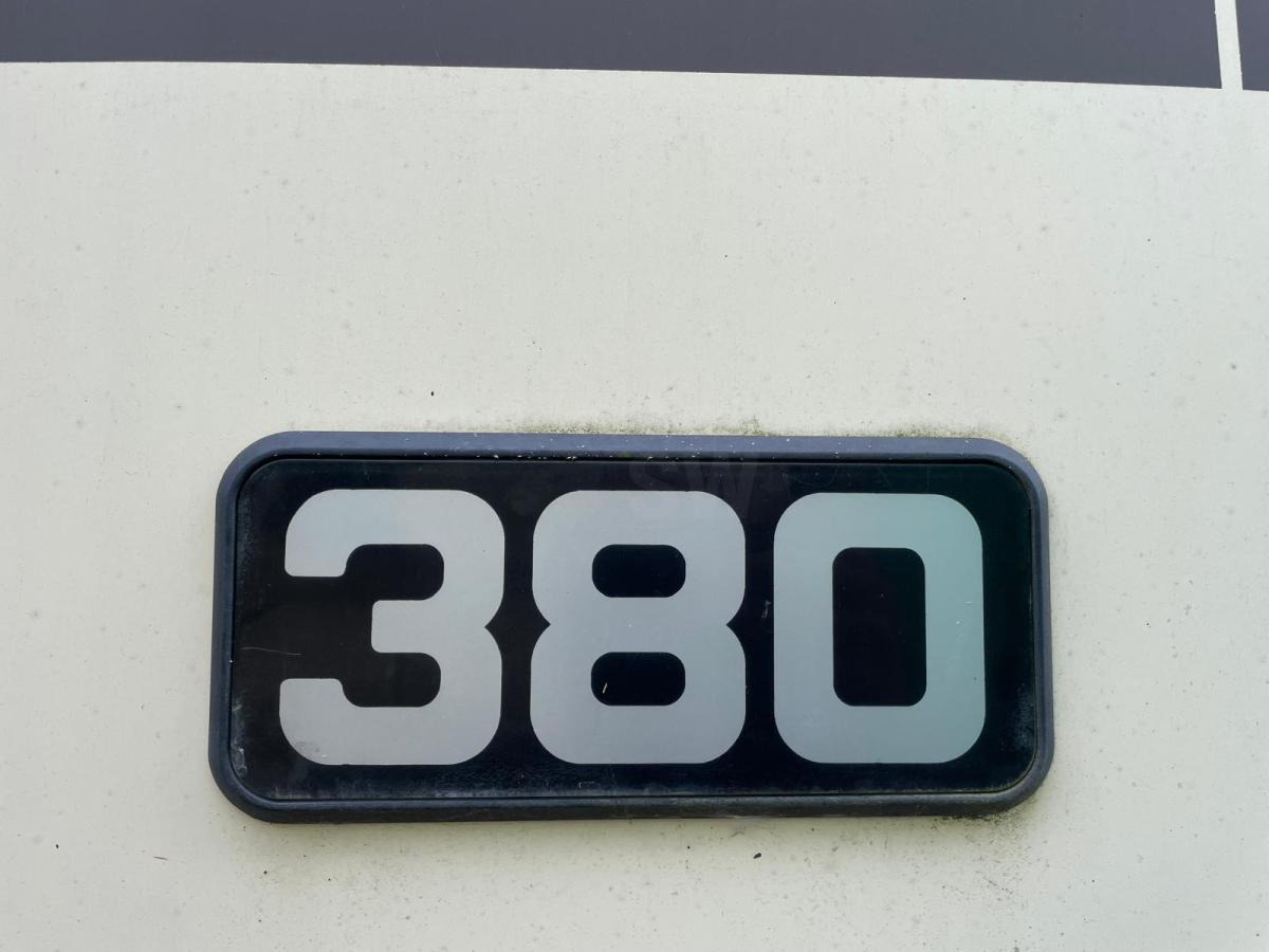 Tahač Volvo FH12 380: obrázek 7