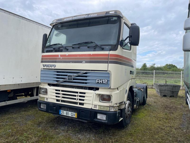 Volvo FH12 380 - Tahač: obrázek 2 Volvo FH12 380 - Tahač: obrázek 2