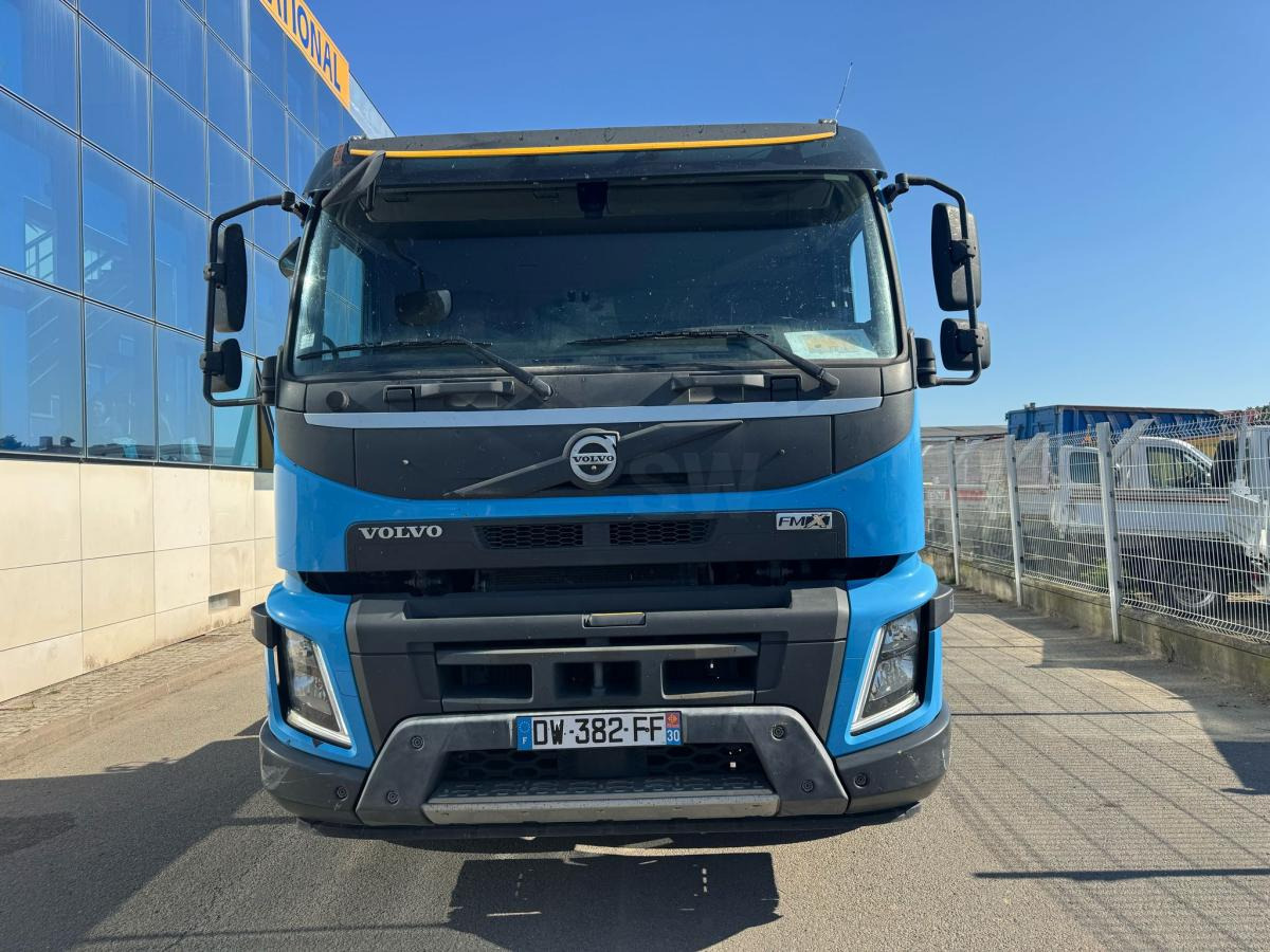 Volvo FMX 450 - Tahač: obrázek 2 Volvo FMX 450 - Tahač: obrázek 2
