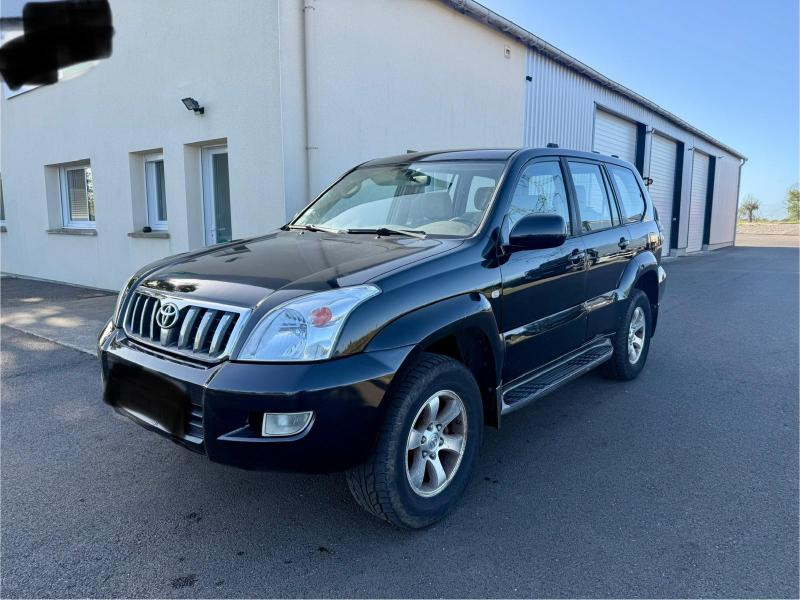 Toyota Land Cruiser - SUV: obrázek 1 Toyota Land Cruiser - SUV: obrázek 1