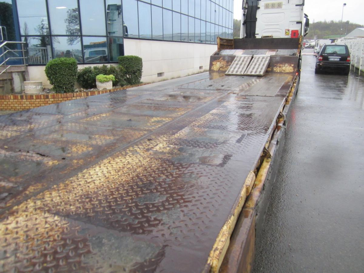 Trax - Podvalníkový návěs: obrázek 2 Trax - Podvalníkový návěs: obrázek 2