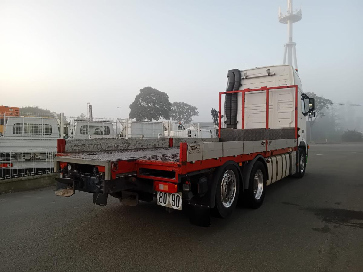 Volvo FH - Nákladní automobil valníkový/ Plošinový: obrázek 2 Volvo FH - Nákladní automobil valníkový/ Plošinový: obrázek 2