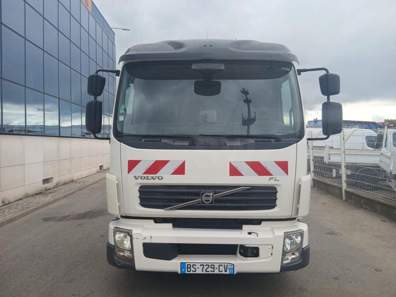 Volvo FL 260 - Podvozek s kabinou: obrázek 2 Volvo FL 260 - Podvozek s kabinou: obrázek 2