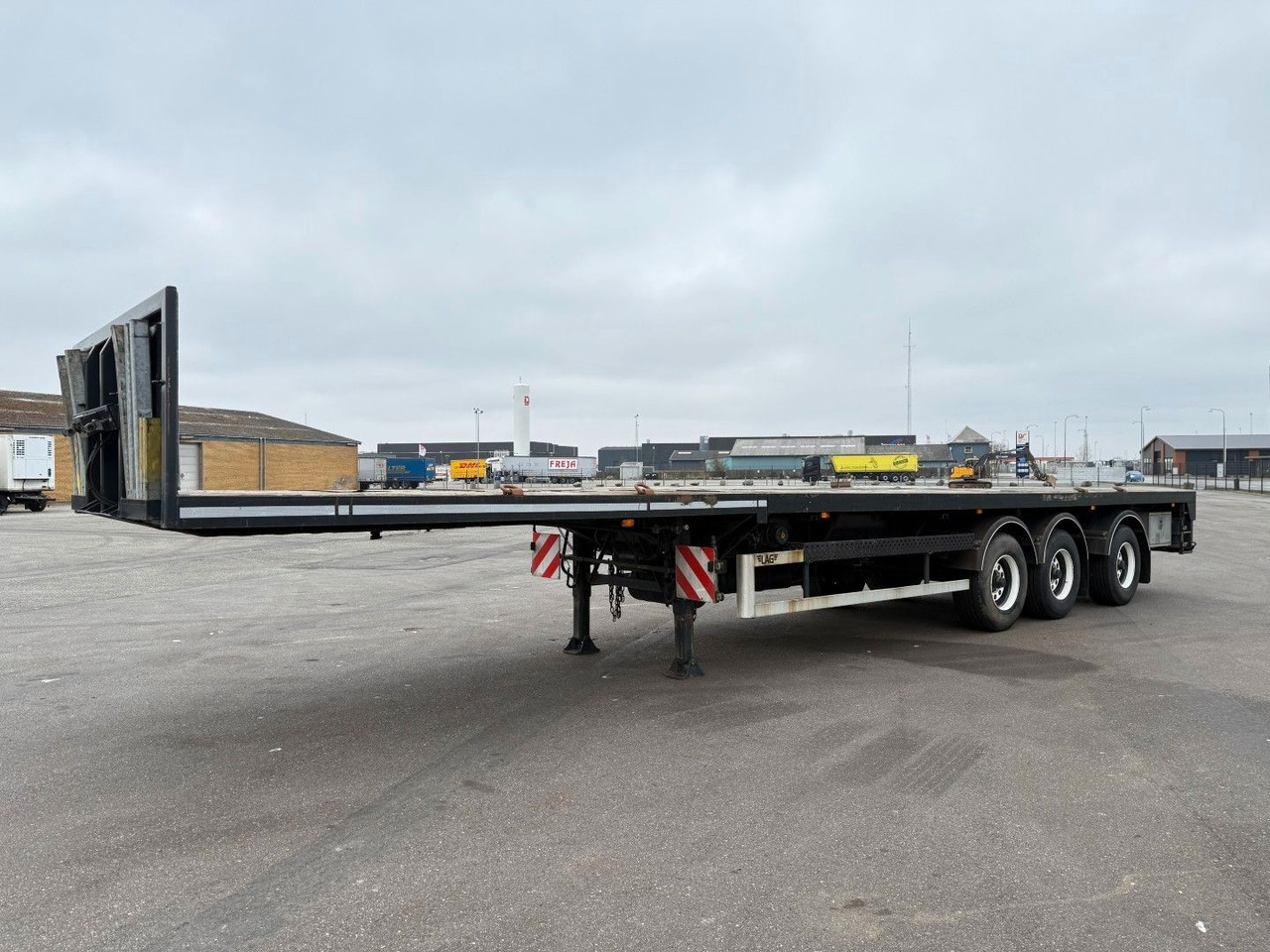 Lag 3 axle 7 m. Extendable / Last Axle Steering - Návěs valník/ Plato: obrázek 1 Lag 3 axle 7 m. Extendable / Last Axle Steering - Návěs valník/ Plato: obrázek 1