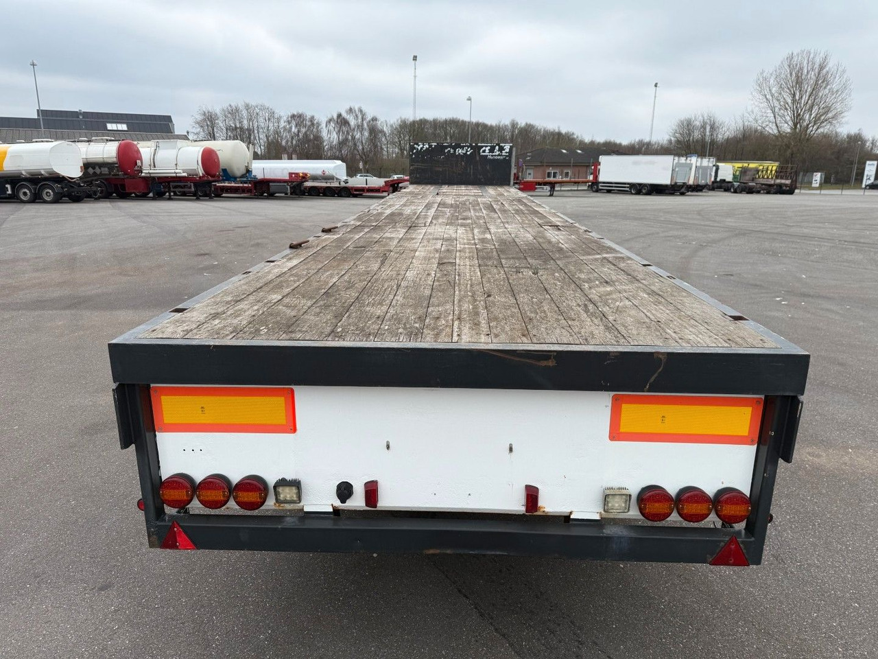 Lag 3 axle 7 m. Extendable / Last Axle Steering - Návěs valník/ Plato: obrázek 5 Lag 3 axle 7 m. Extendable / Last Axle Steering - Návěs valník/ Plato: obrázek 5