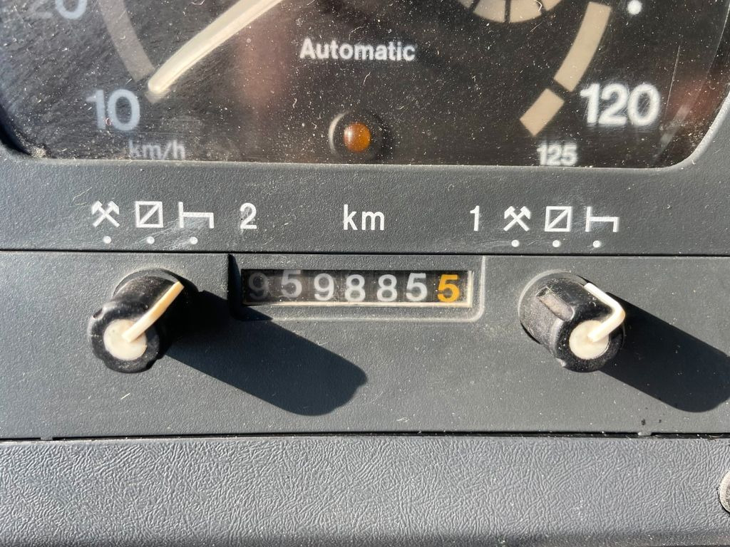 Nákladní automobil valníkový/ Plošinový Scania P94/230 LB 4x2 Euro 3 Schaltgetriebe: obrázek 13