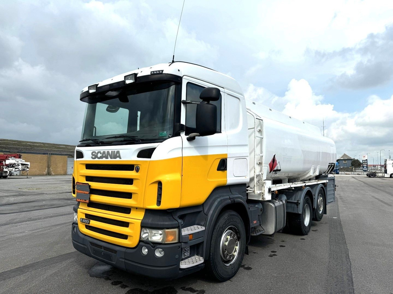 Scania R480 6x2*4 19.000 L ADR Tanktruck - Cisternové vozidlo: obrázek 1 Scania R480 6x2*4 19.000 L ADR Tanktruck - Cisternové vozidlo: obrázek 1