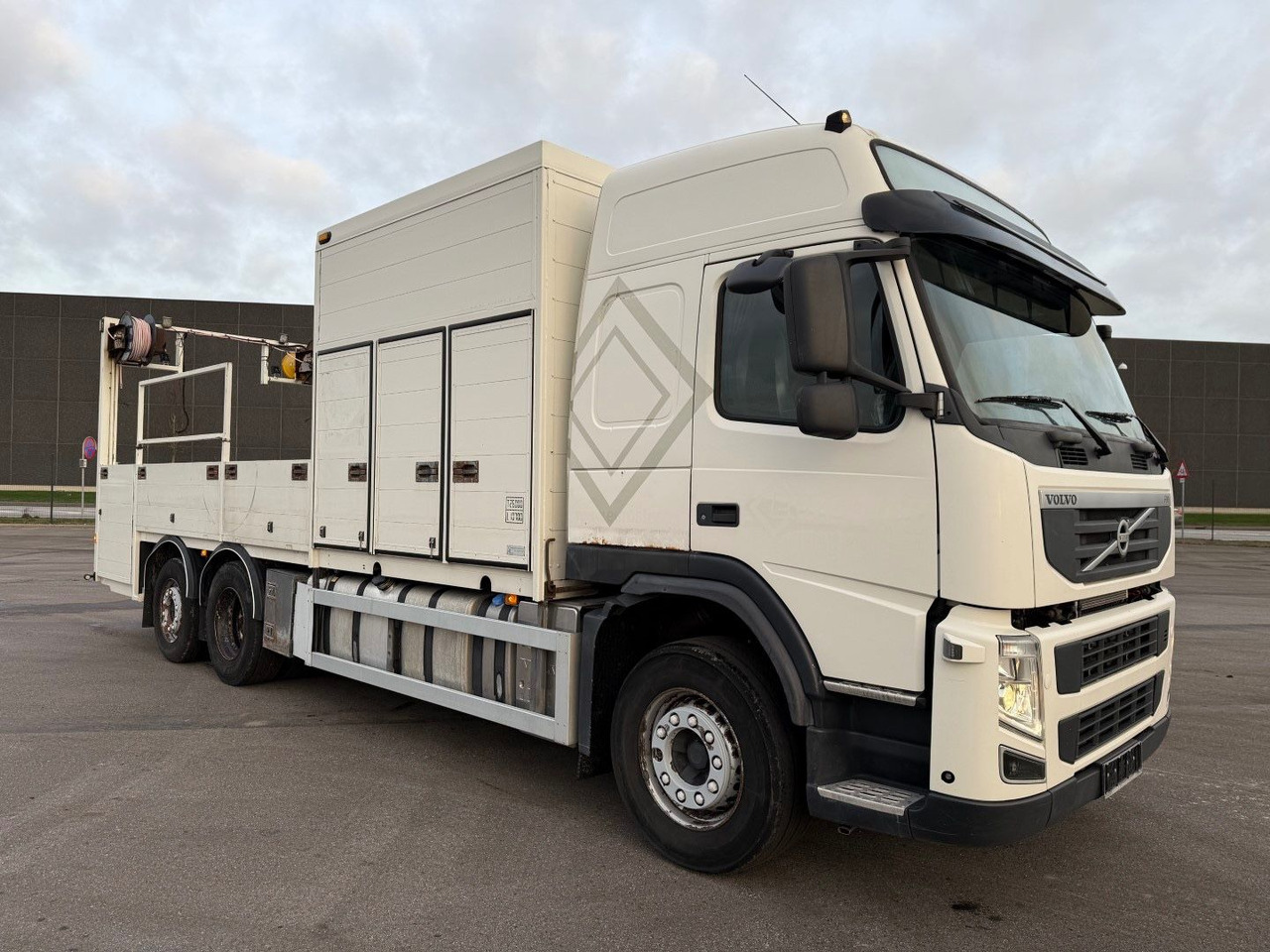 Volvo FM 410 6x2 Euro 5 - Nákladní automobil valníkový/ Plošinový: obrázek 2 Volvo FM 410 6x2 Euro 5 - Nákladní automobil valníkový/ Plošinový: obrázek 2