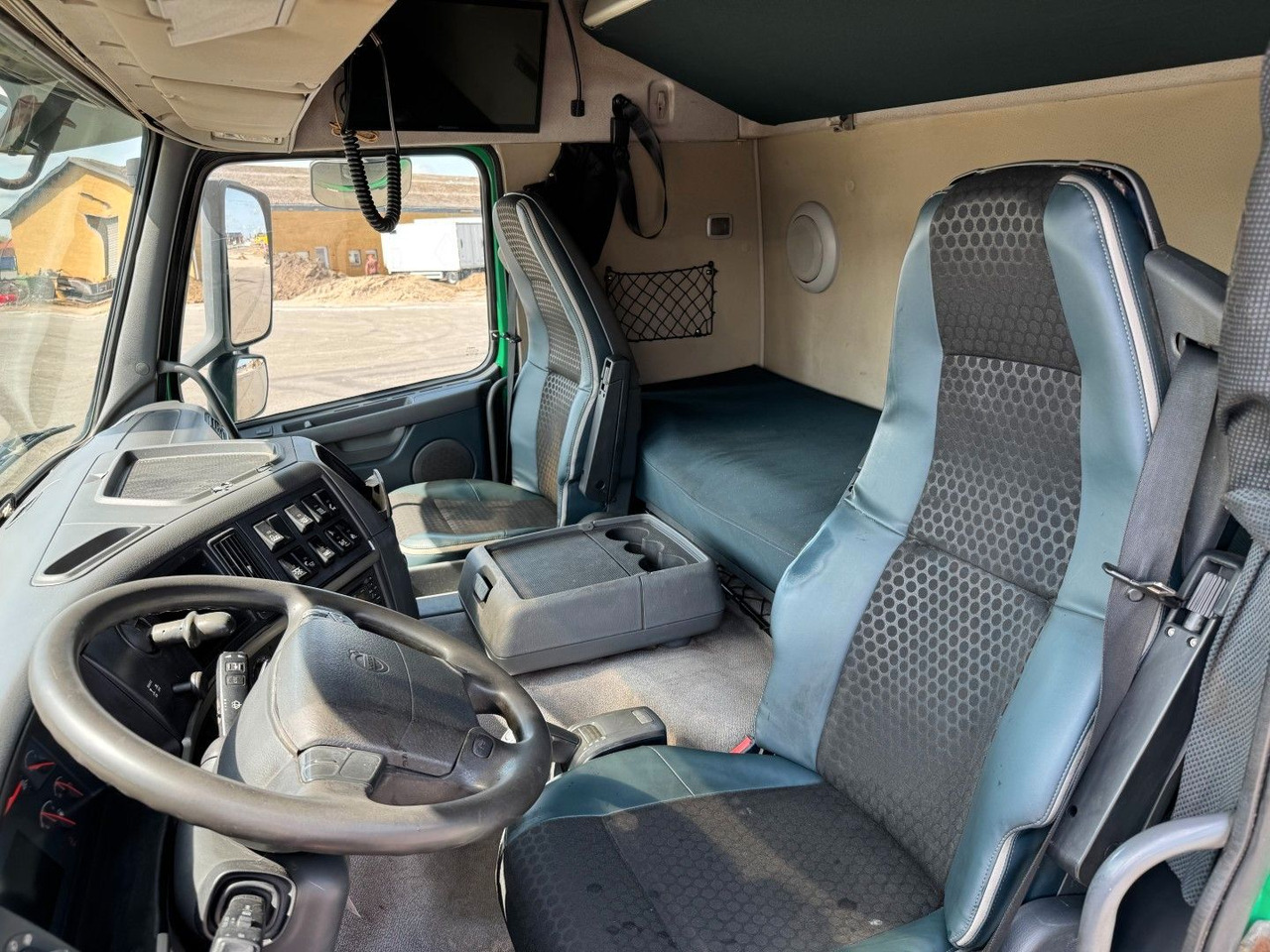 Volvo FM500 8x4*4 HMF Kipper Euro 5 - Sklápěč: obrázek 5 Volvo FM500 8x4*4 HMF Kipper Euro 5 - Sklápěč: obrázek 5