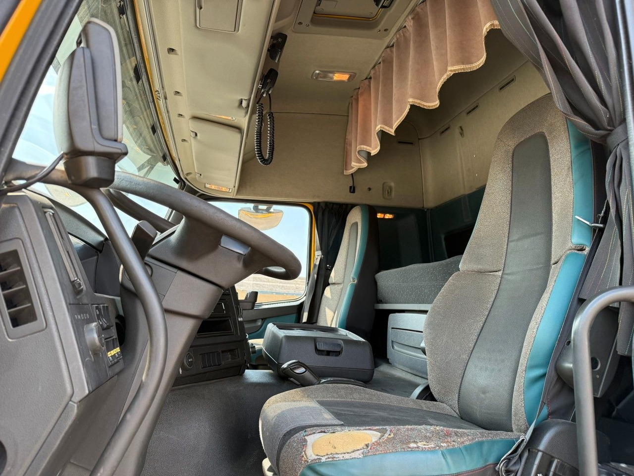 Volvo FMX500 8x4/4 Steel tipper Volvo FMX500 8x4/4 Steel tipper / Kipper - Sklápěč: obrázek 5 Volvo FMX500 8x4/4 Steel tipper Volvo FMX500 8x4/4 Steel tipper / Kipper - Sklápěč: obrázek 5