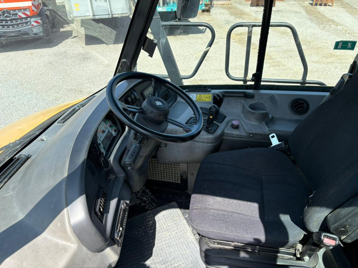 Caterpillar 730 - Kloubový sklápěč: obrázek 5 Caterpillar 730 - Kloubový sklápěč: obrázek 5