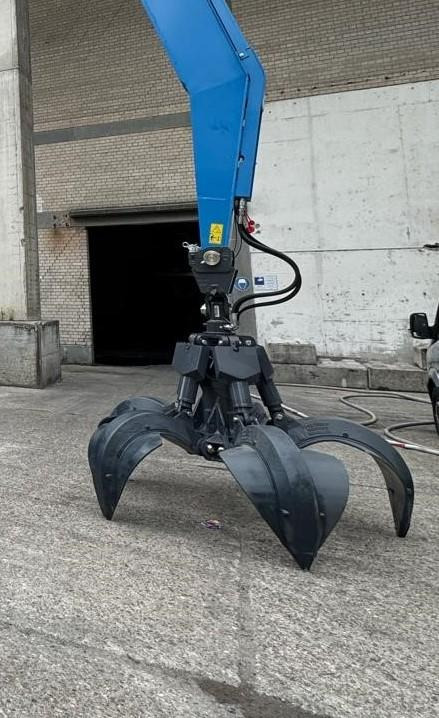 Překládkové rypadlo Fuchs MHL350: obrázek 7