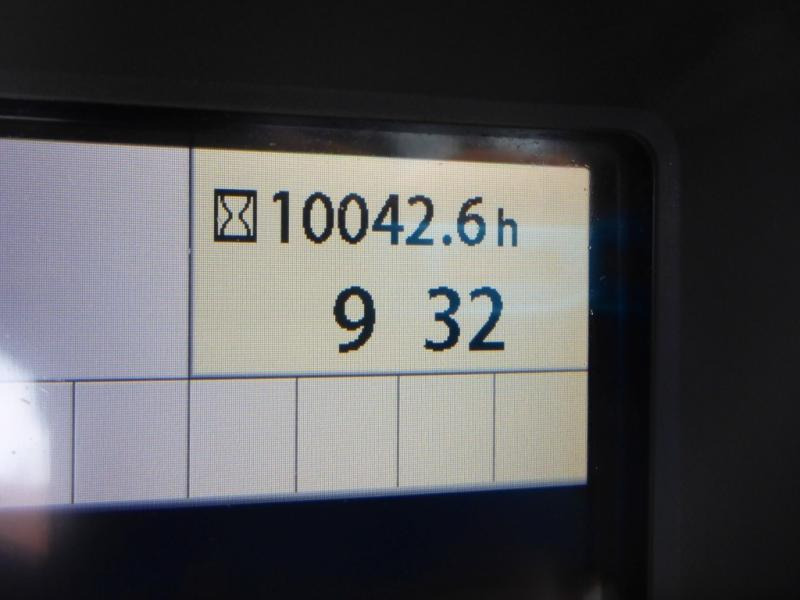 Hitachi ZX225USLC-5B - Pásové rýpadlo: obrázek 5 Hitachi ZX225USLC-5B - Pásové rýpadlo: obrázek 5