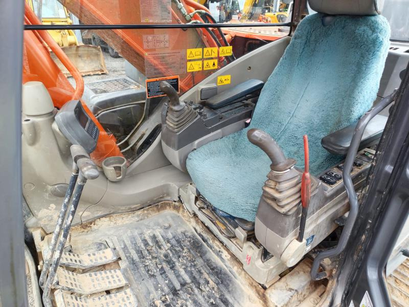 Hitachi ZX280LC-3H - Pásové rýpadlo: obrázek 5 Hitachi ZX280LC-3H - Pásové rýpadlo: obrázek 5