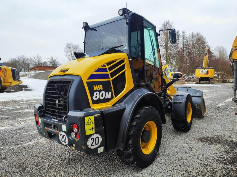 Komatsu WA80M-8 - Kolový nakladač: obrázek 4 Komatsu WA80M-8 - Kolový nakladač: obrázek 4
