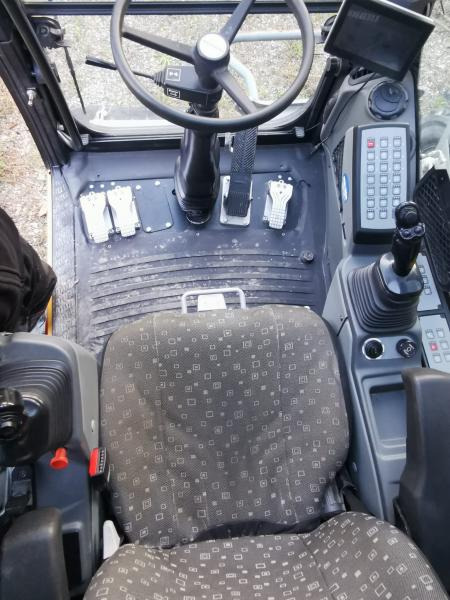 Liebherr A918 Compact - Kolesové rýpadlo: obrázek 4 Liebherr A918 Compact - Kolesové rýpadlo: obrázek 4