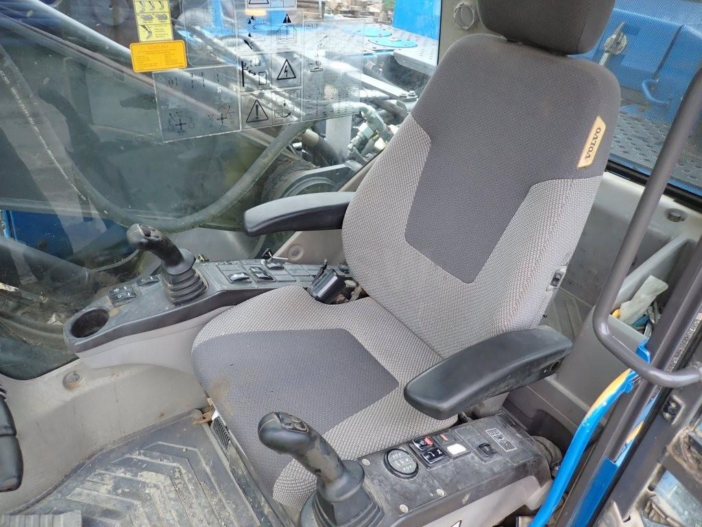 Volvo EC250DNL - Pásové rýpadlo: obrázek 5 Volvo EC250DNL - Pásové rýpadlo: obrázek 5