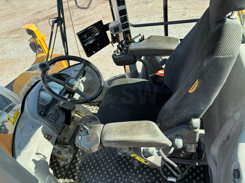 Volvo L180H - Kolový nakladač: obrázek 5 Volvo L180H - Kolový nakladač: obrázek 5