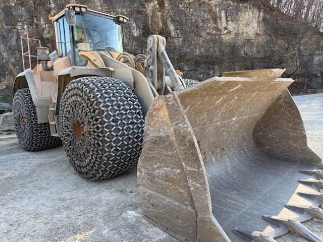 Volvo L220H - Kolový nakladač: obrázek 2 Volvo L220H - Kolový nakladač: obrázek 2